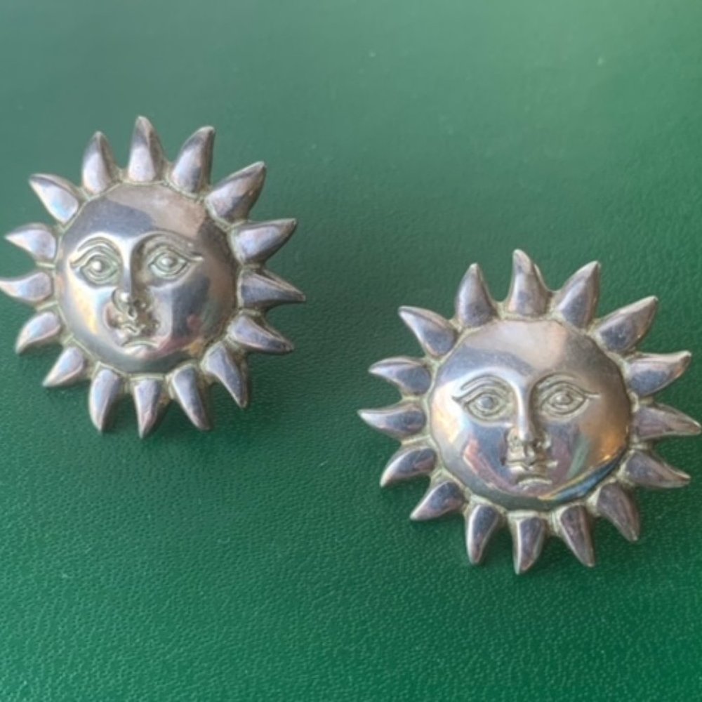 Silver Sun Face Earrings